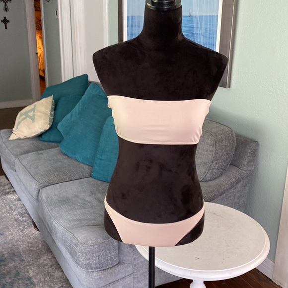 2 For $15 Sauipe Swim Strapless Bikini - Picture 1 of 6